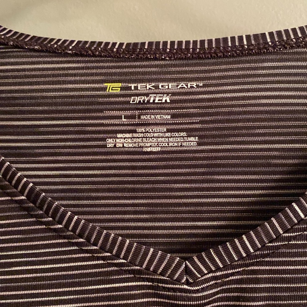 Tek Gear Workout Tee Size L Black and White - Picture 2 of 5